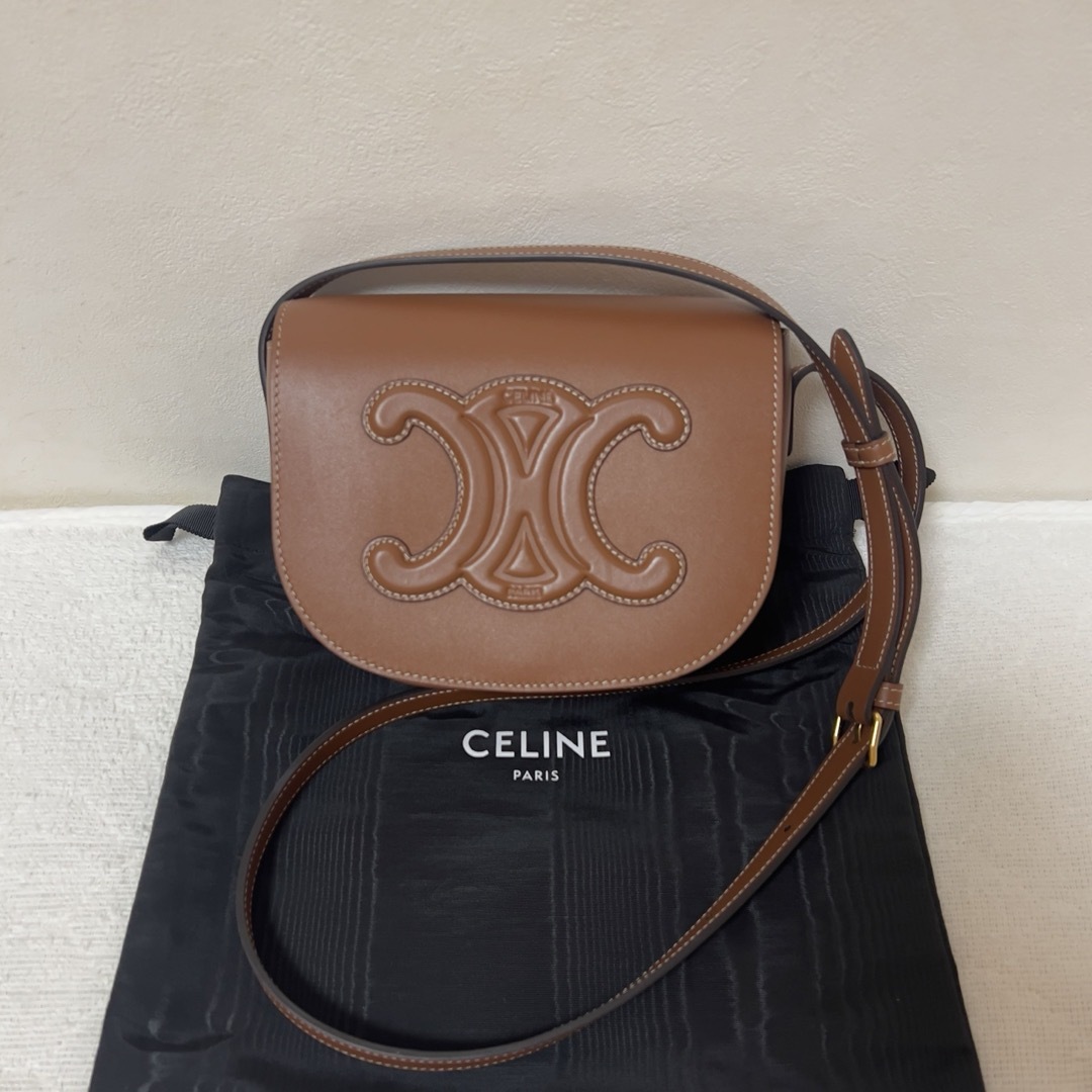 CELINE - 【美品】セリーヌ バッグ ショルダーバッグの通販 by CELINE - 【美品】セリーヌ バッグ ショルダーバッグの通販 by