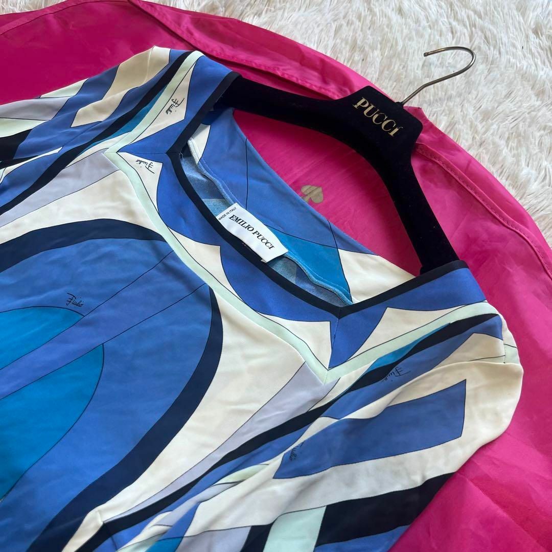 良品】EMILIO PUCCI プッチ柄 膝丈ワンピース ベルスリーブ 良品】EMILIO PUCCI プッチ柄 膝丈ワンピース ベルスリーブ
