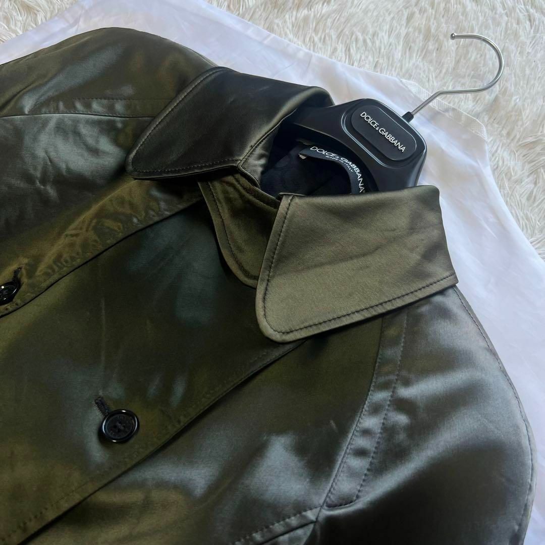 美品】DOLCE&GABBANA トレンチコート グリーン 44 玉虫色 美品】DOLCE&GABBANA トレンチコート グリーン 44 玉虫色