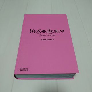 SAINT LAURENT(本)のフリマアイテム一覧 SAINT LAURENT(本)のフリマアイテム一覧