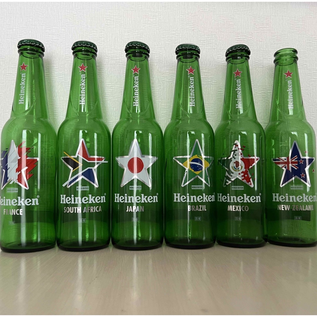 Heineken 国旗デザインボトル インテリア/住まい/日用品のインテリア小物(その他)の商品写真
