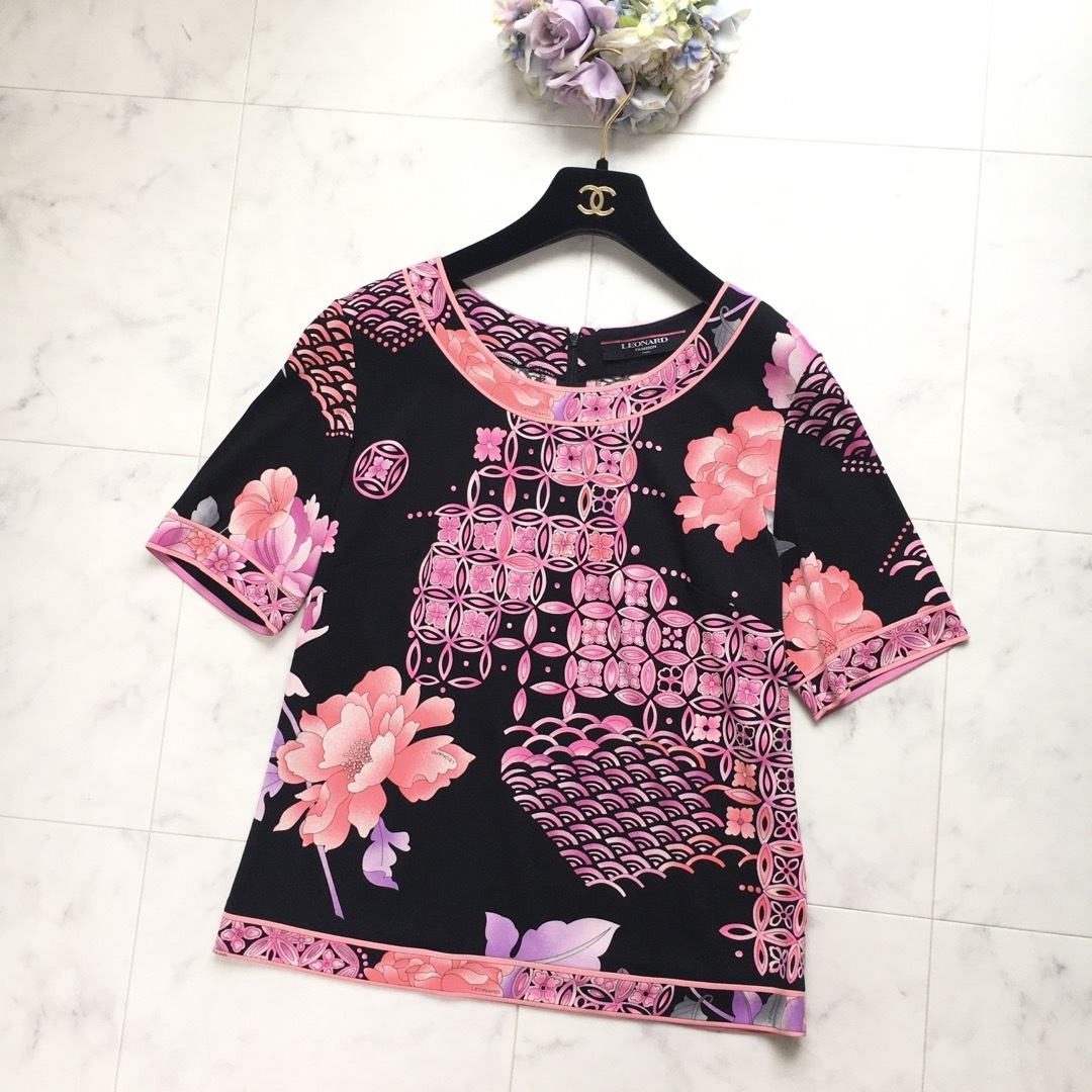 近年美品 LEONARD レオナール カンカン ストレッチ トップス 近年美品 LEONARD レオナール カンカン ストレッチ トップス