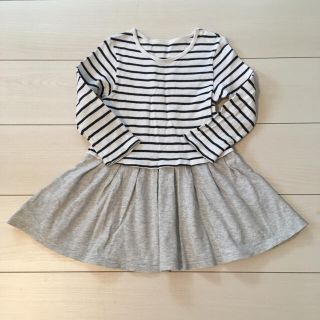 ユニクロ(UNIQLO)のUNIQLO ワンピース 女の子100(ワンピース)