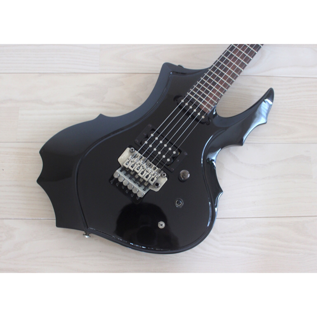 【数々のアワードを受賞】 レア!GrassRoots G-A-68 【2024正規 葵 ガゼット GazettE the ベース