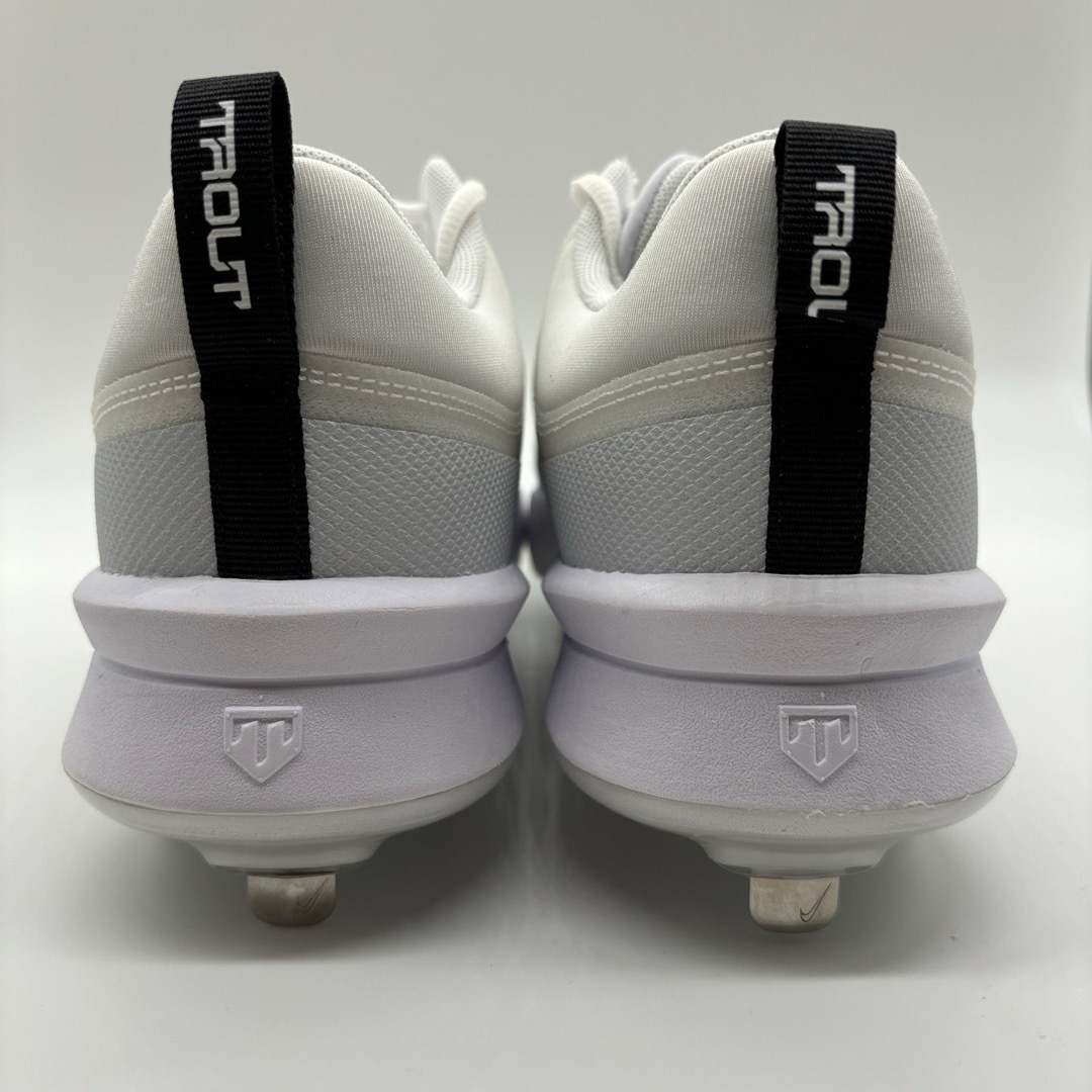 NIKE - NIKE 野球 スパイク トラウト 金具 ホワイト 白 27 NIKE - NIKE 野球 スパイク トラウト 金具 ホワイト 白 27