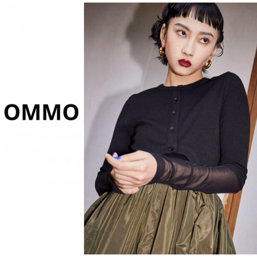 美品 OMMO CIRCLE CUT RIB SHORT CD トップス 美品 OMMO CIRCLE CUT RIB SHORT CD トップス