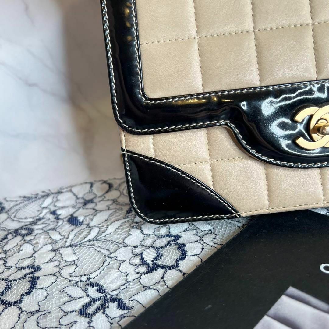 CHANEL - CHANEL シャネル【美品】 チョコバー マトラッセ CHANEL - CHANEL シャネル【美品】 チョコバー マトラッセ