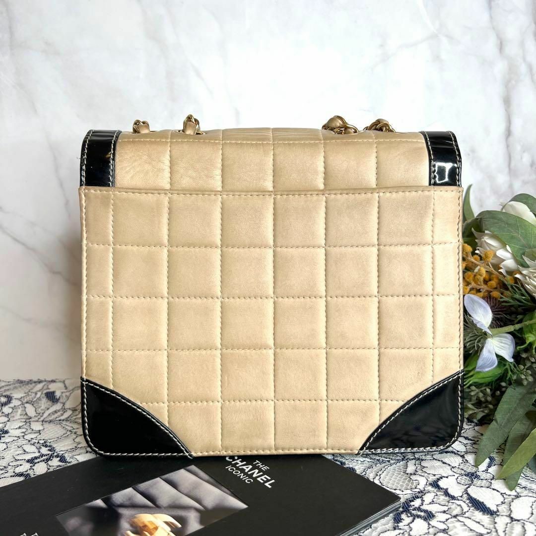 CHANEL - CHANEL シャネル【美品】 チョコバー マトラッセ CHANEL - CHANEL シャネル【美品】 チョコバー マトラッセ