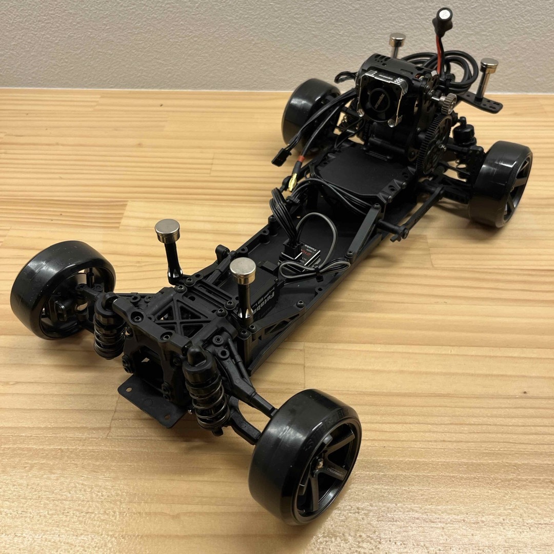 RaveD RDX】ドリフトラジコン メカ付きの通販 by トラ猫|ラクマ RaveD RDX】ドリフトラジコン メカ付きの通販 by トラ猫|ラクマ