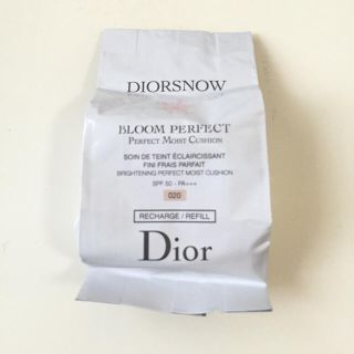 ディオール(Dior)のDior♡スノー ブルーム パーフェクト クッション リフィル(1個) 15g(ファンデーション)