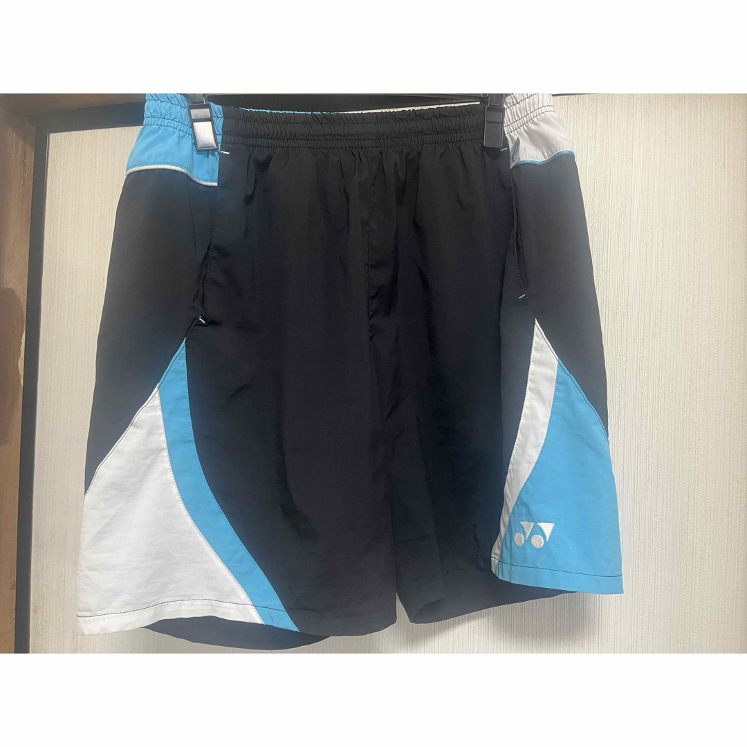 YONEX(ヨネックス)のヨネックス ハーフパンツ 黒青 スポーツ/アウトドアのスポーツ/アウトドア その他(バドミントン)の商品写真