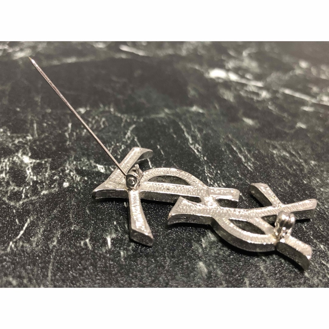 Yves Saint Laurent - 美品 イヴ サンローラン シルバー Yves Saint Laurent - 美品 イヴ サンローラン シルバー