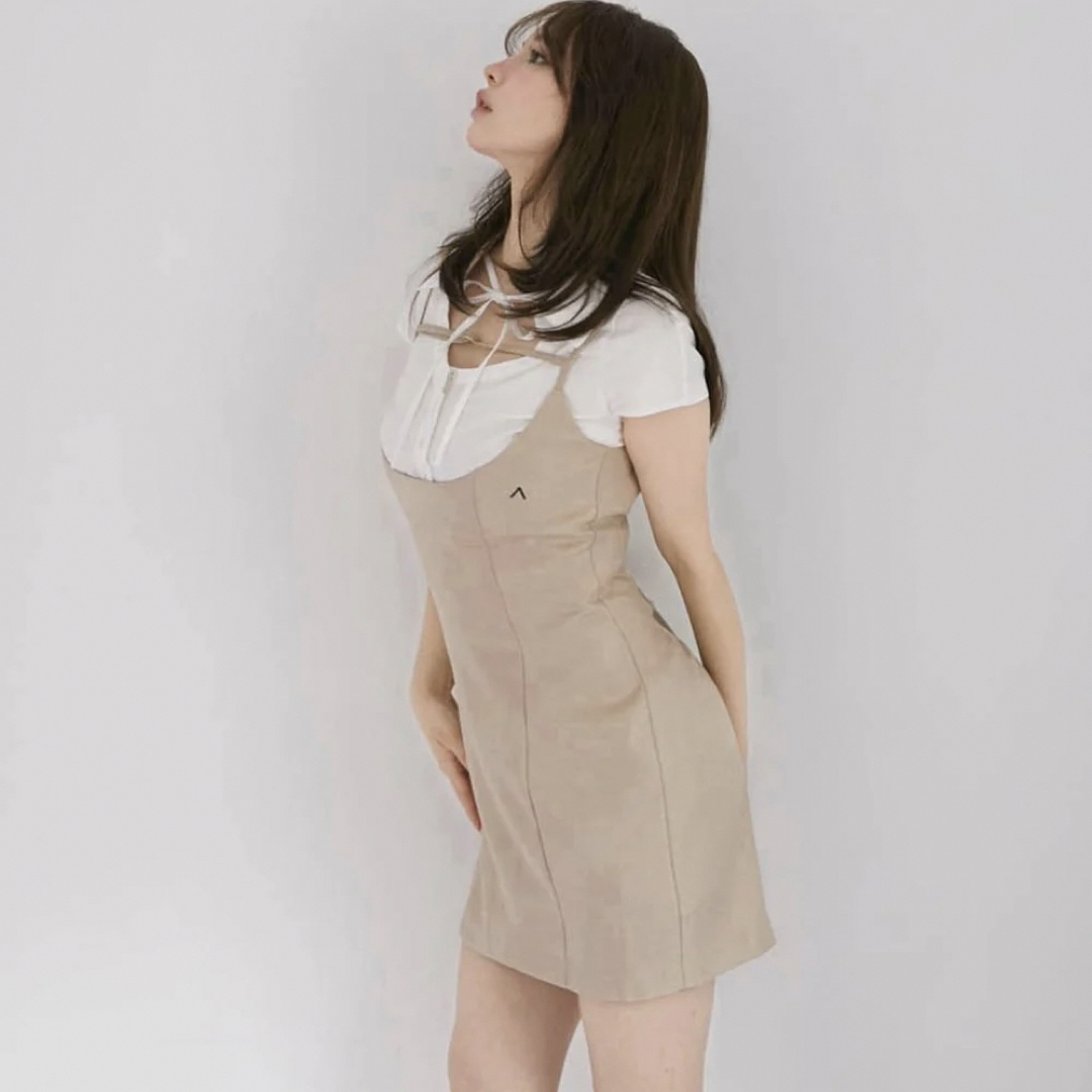 ANDMARY Betty layered dress Beigeの通販 by Noel's Shop|ラクマ ANDMARY Betty layered dress Beigeの通販 by Noel's Shop|ラクマ