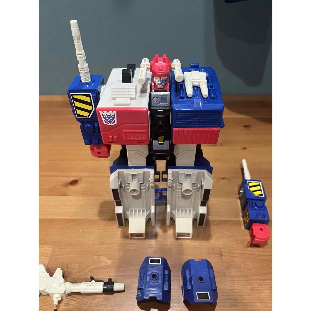 トランスフォーマー メトロタイタン トランスフォーマー メトロタイタン