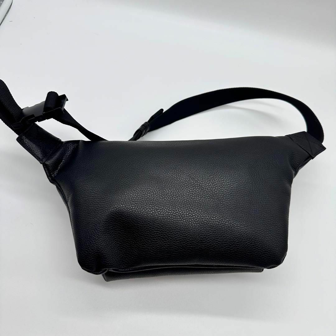 未使用保管品】BALENCIAGA バレンシアガ ボディバッグ 未使用保管品】BALENCIAGA バレンシアガ ボディバッグ