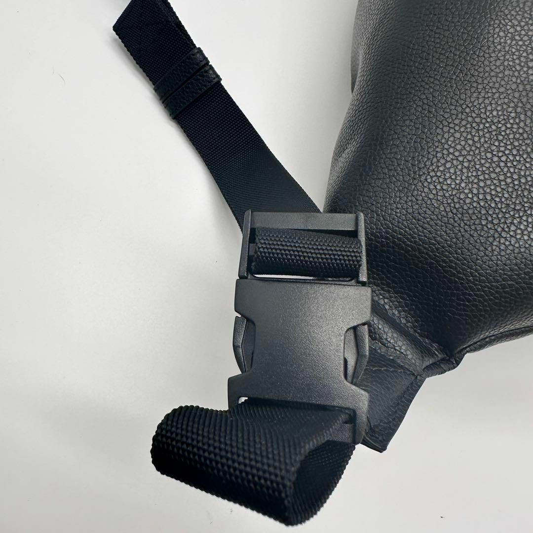 未使用保管品】BALENCIAGA バレンシアガ ボディバッグ 未使用保管品】BALENCIAGA バレンシアガ ボディバッグ