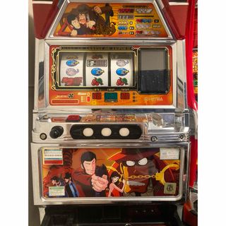 スロット実機 蒼穹のファフナー美品 デジカウンター付き (中古 スロット実機 蒼穹のファフナー美品 デジカウンター付き (中古