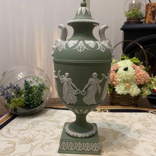WEDGWOOD(花瓶)のフリマアイテム一覧 WEDGWOOD(花瓶)のフリマアイテム一覧