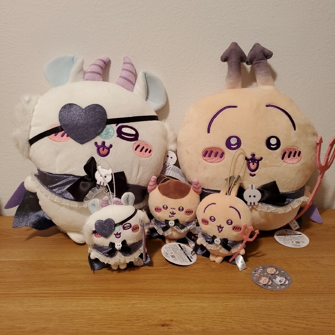 ちいかわ - ちいかわ てんしあくま あくまなBIGぬいぐるみ ちいかわ - ちいかわ てんしあくま あくまなBIGぬいぐるみ