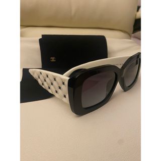 CHANEL - CHANEL サングラス 2023 新作 aw ss シャネル 本物 白 CHANEL - CHANEL サングラス 2023 新作 aw ss シャネル 本物 白