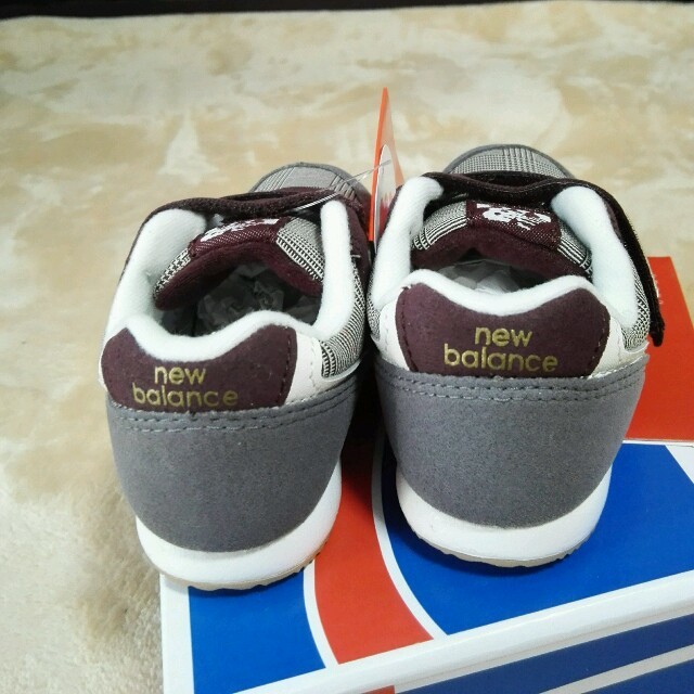 New Balance(ニューバランス)の新品 ニューバランスFS996 14cm キッズ/ベビー/マタニティのベビー靴/シューズ(~14cm)(スニーカー)の商品写真