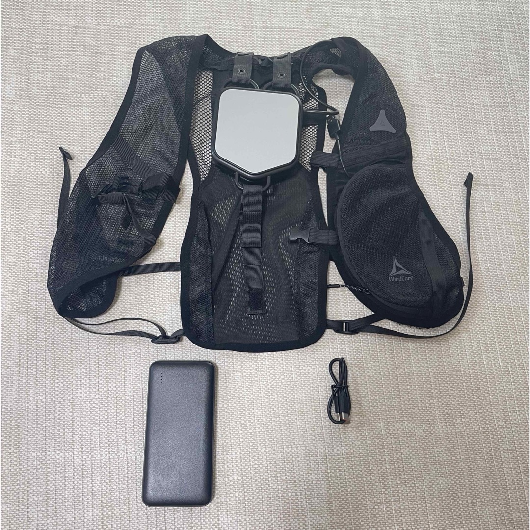ワークマン ウィンドコアアイスペルチェベスト 説明書 箱無し スマホ/家電/カメラの冷暖房/空調(その他)の商品写真