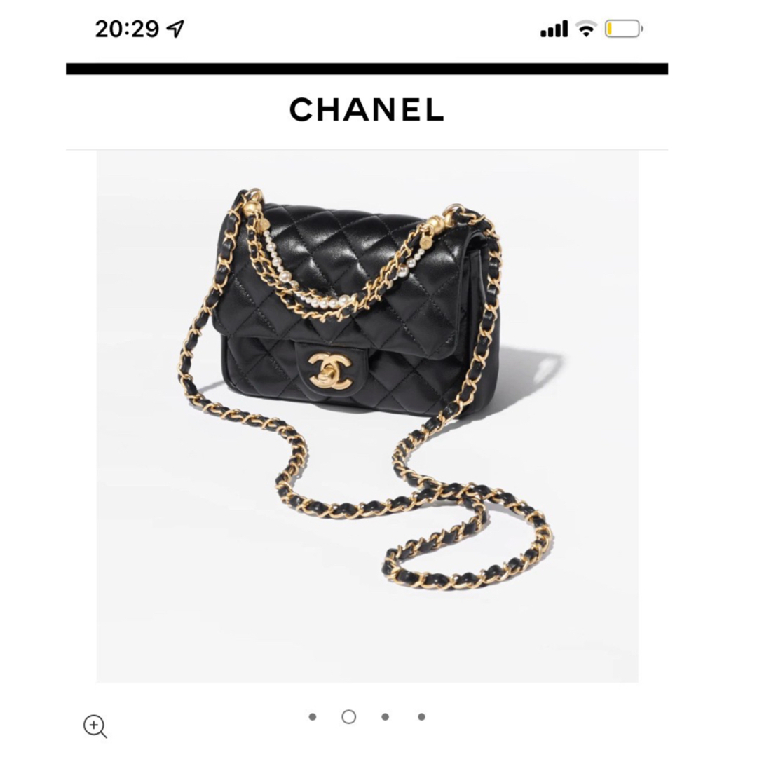 CHANEL - シャネルchanel ミニフラップ ショルダーバック パール CHANEL - シャネルchanel ミニフラップ ショルダーバック パール