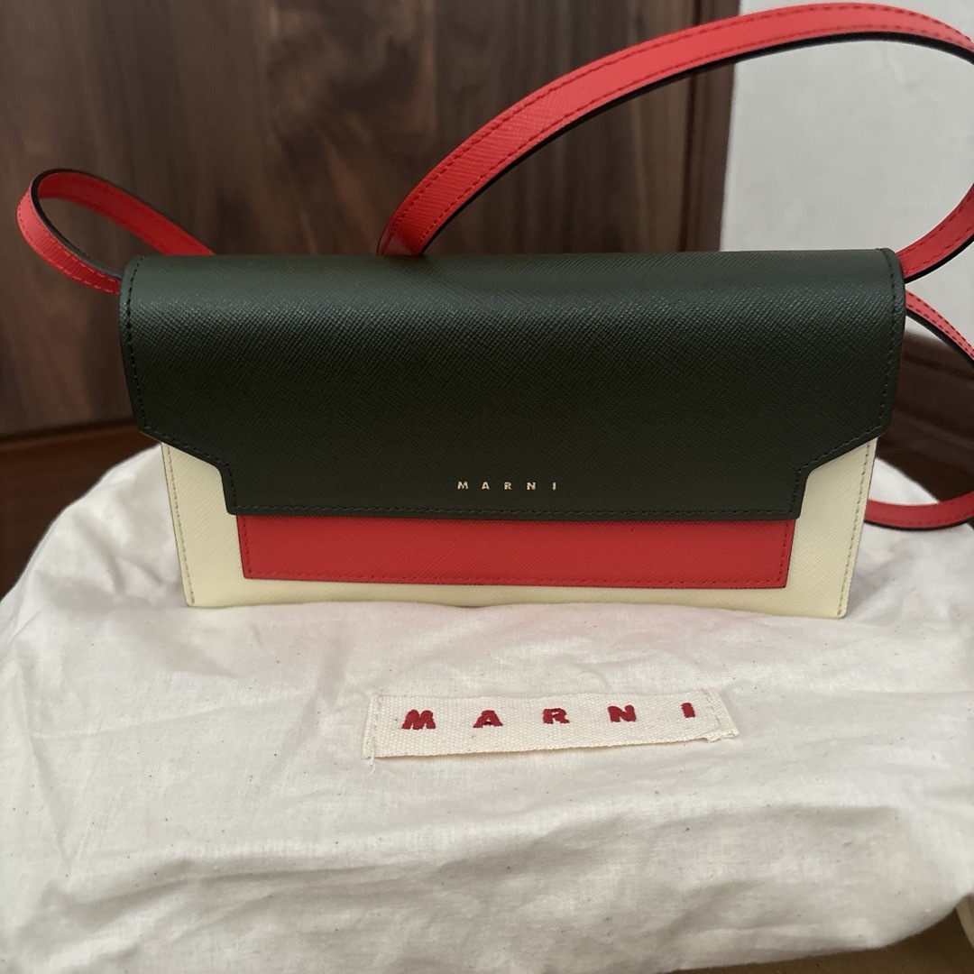 MARNI - マルニ バイカラー オルガン ショルダーウォレット 財布 MARNI - マルニ バイカラー オルガン ショルダーウォレット 財布