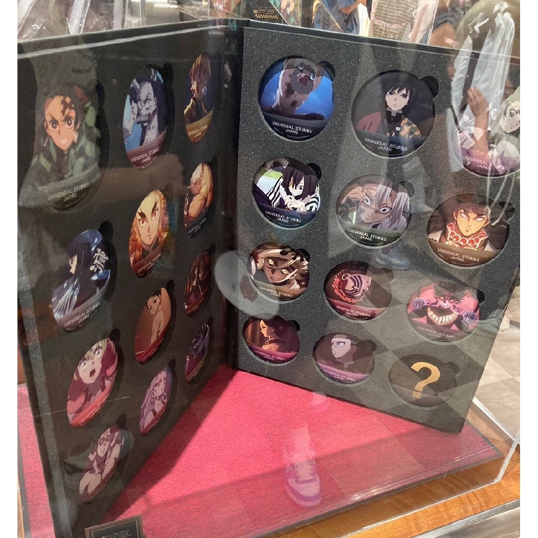 USJ 鬼滅の刃 缶バッジ コレクションブック USJ 鬼滅の刃 缶バッジ コレクションブック