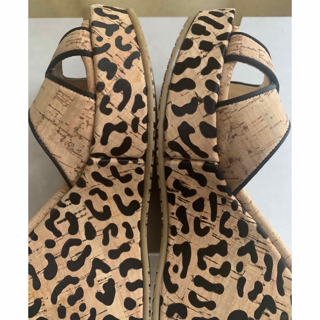 JIMMY CHOO - ジミーチュウ ウェッジサンダル レオパード 36の JIMMY CHOO - ジミーチュウ ウェッジサンダル レオパード 36の