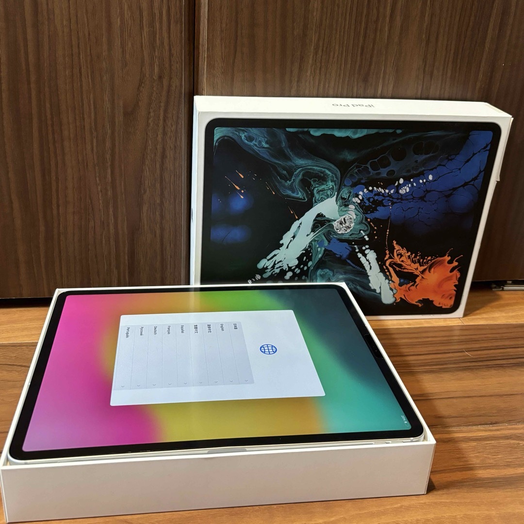 iPad Pro 12.9インチ 第3世代 256GB iPad Pro 12.9インチ 第3世代 256GB