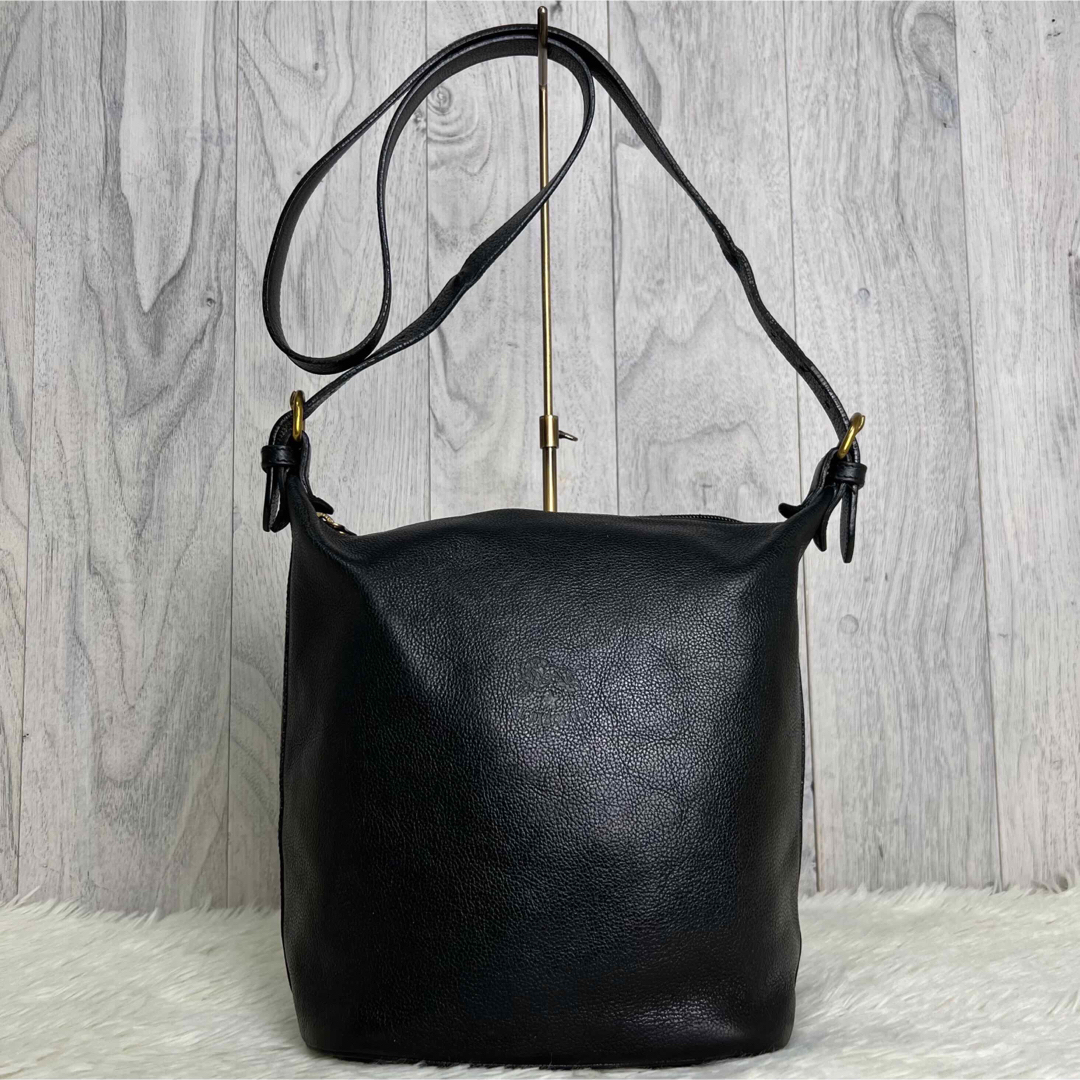 人気♡美品♡イルビゾンテ レザー エンボスロゴ ショルダー 人気♡美品♡イルビゾンテ レザー エンボスロゴ ショルダー