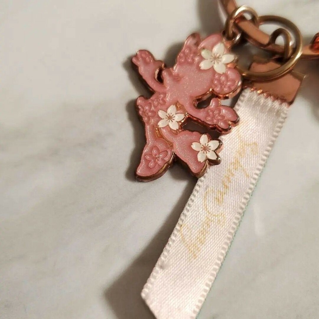 Disney - ディズニー 桜 キーホルダーの通販 by shiro's shop Disney - ディズニー 桜 キーホルダーの通販 by shiro's shop