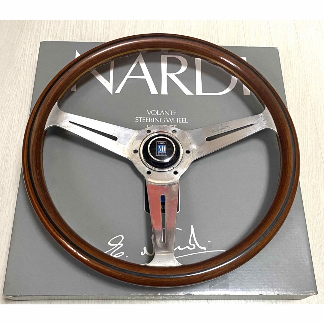 NARDI Classic】36.5Φ ウッドステアリング ナルディ NARDI Classic】36.5Φ ウッドステアリング ナルディ