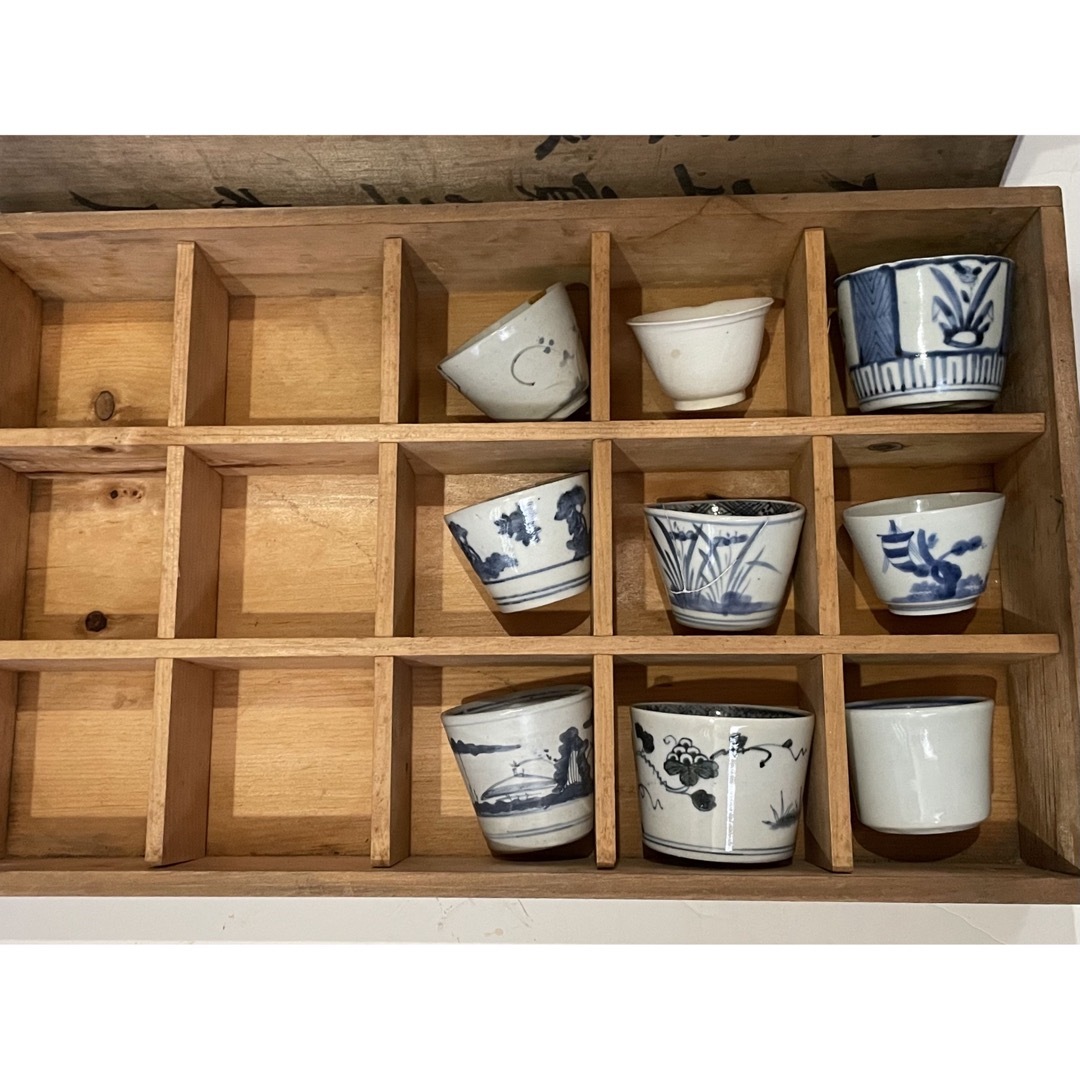 1 骨董 アンティーク 収納箱 木箱 棚 什器 展示棚 蕎麦猪口 古 1 骨董 アンティーク 収納箱 木箱 棚 什器 展示棚 蕎麦猪口 古