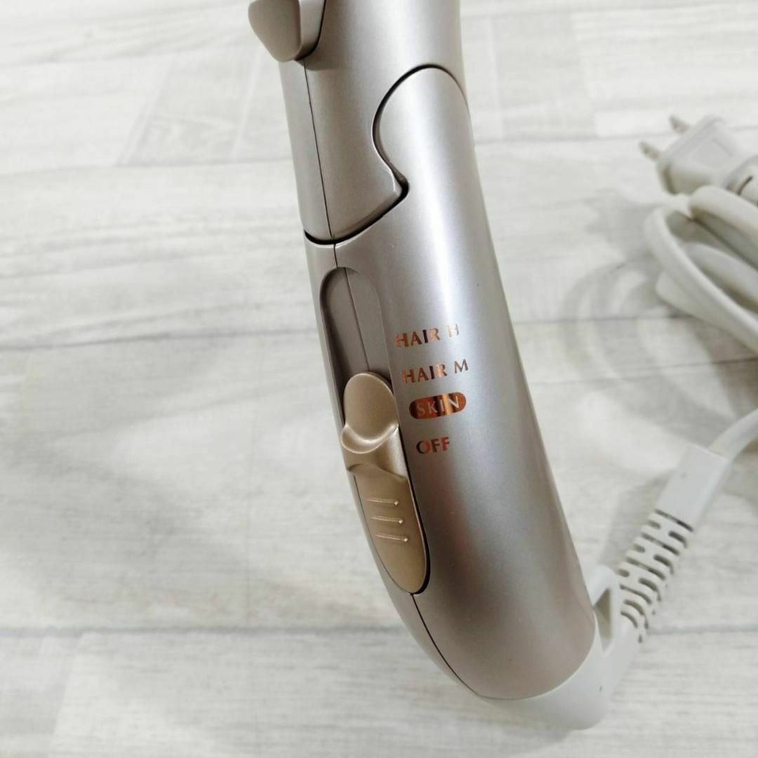 シヴァーズマジック SIVERS Magick ドライヤー美顔器 SV-M201 シヴァーズマジック SIVERS Magick ドライヤー美顔器 SV-M201