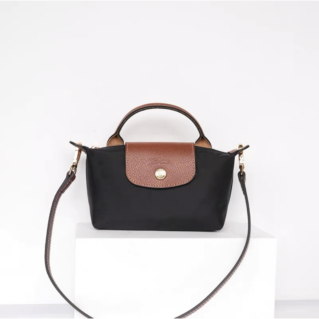 LONGCHAMP ショルダーバッグ プリアージュ 隠し XS ミニバッグ LONGCHAMP ショルダーバッグ プリアージュ 隠し XS ミニバッグ