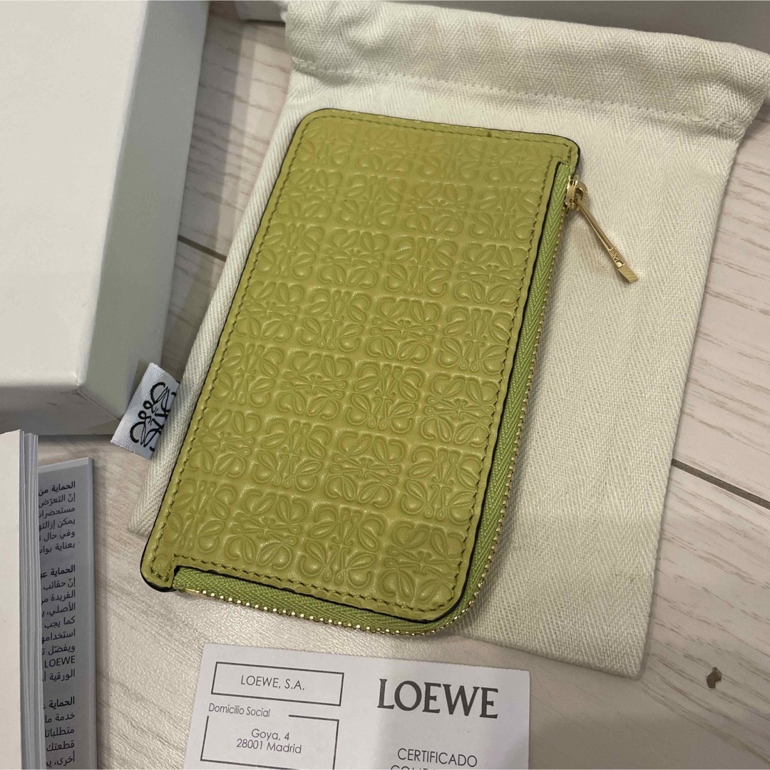 LOEWE - LOEWE リピート コイン カードホルダーの通販 by カタ LOEWE - LOEWE リピート コイン カードホルダーの通販 by カタ