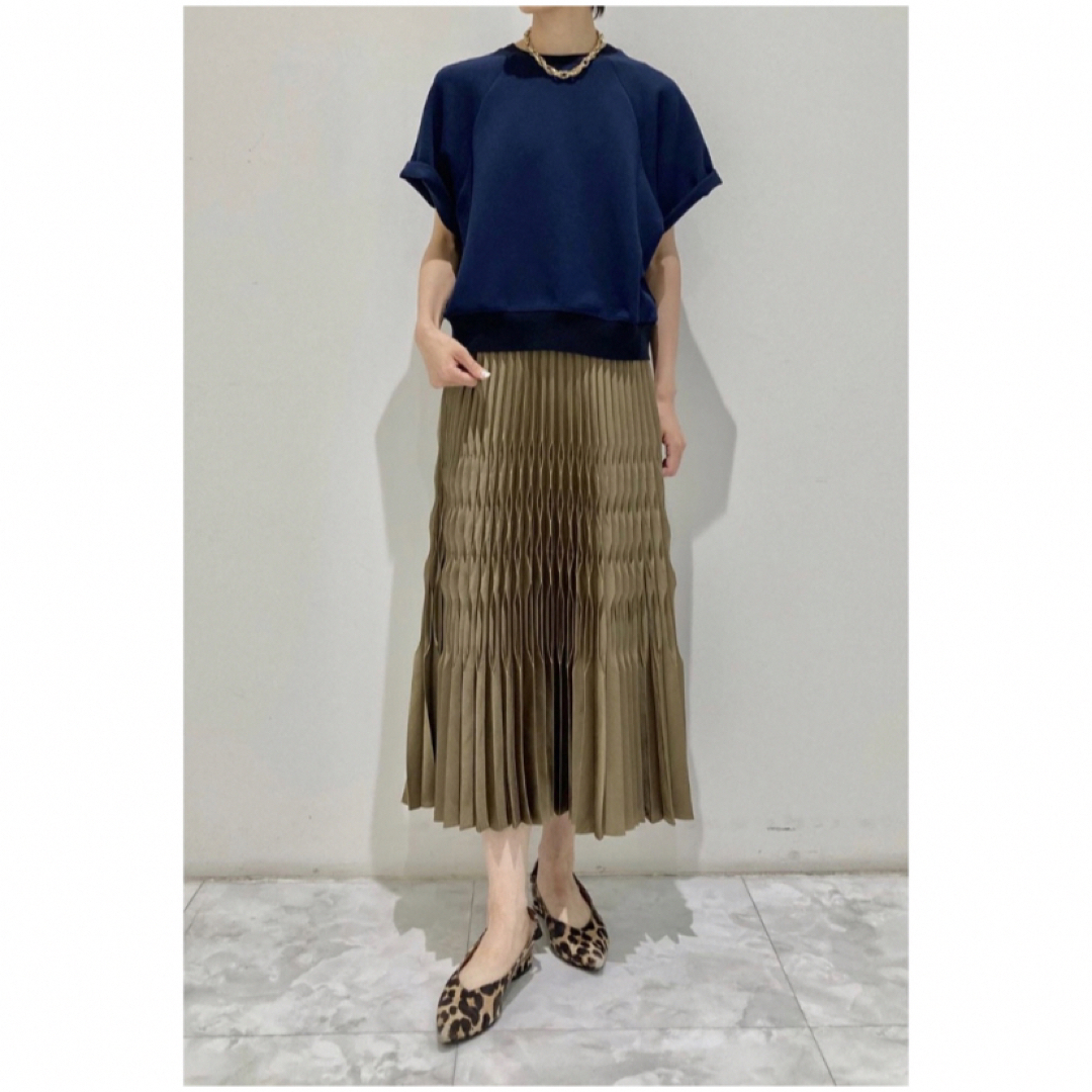 Theory - Theory 22aw イレギュラープリーツミディ丈スカートの Theory - Theory 22aw イレギュラープリーツミディ丈スカートの