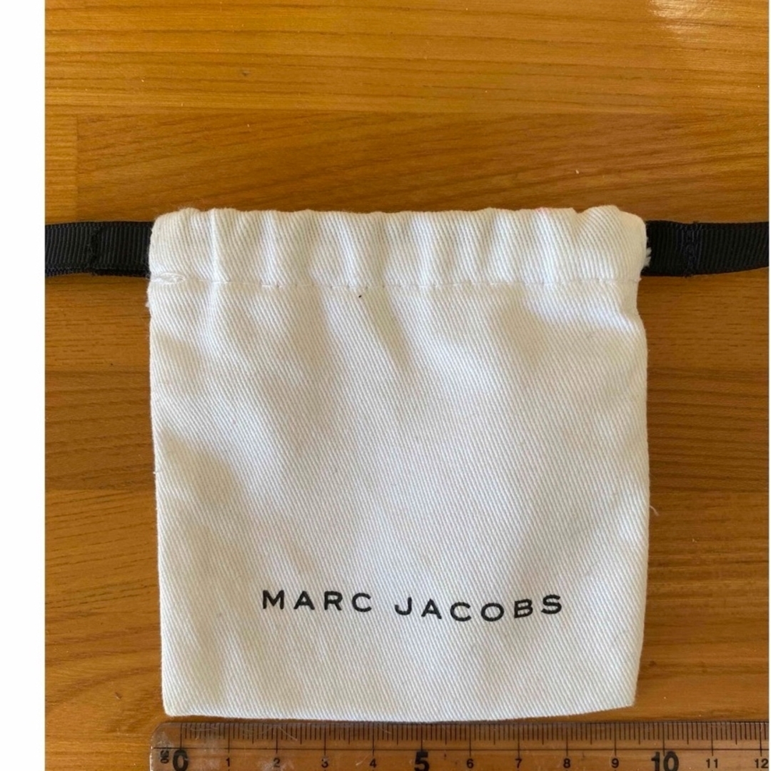MARC JACOBS - マークジェイコブス 巾着の通販 by ウリs shop MARC JACOBS - マークジェイコブス 巾着の通販 by ウリs shop