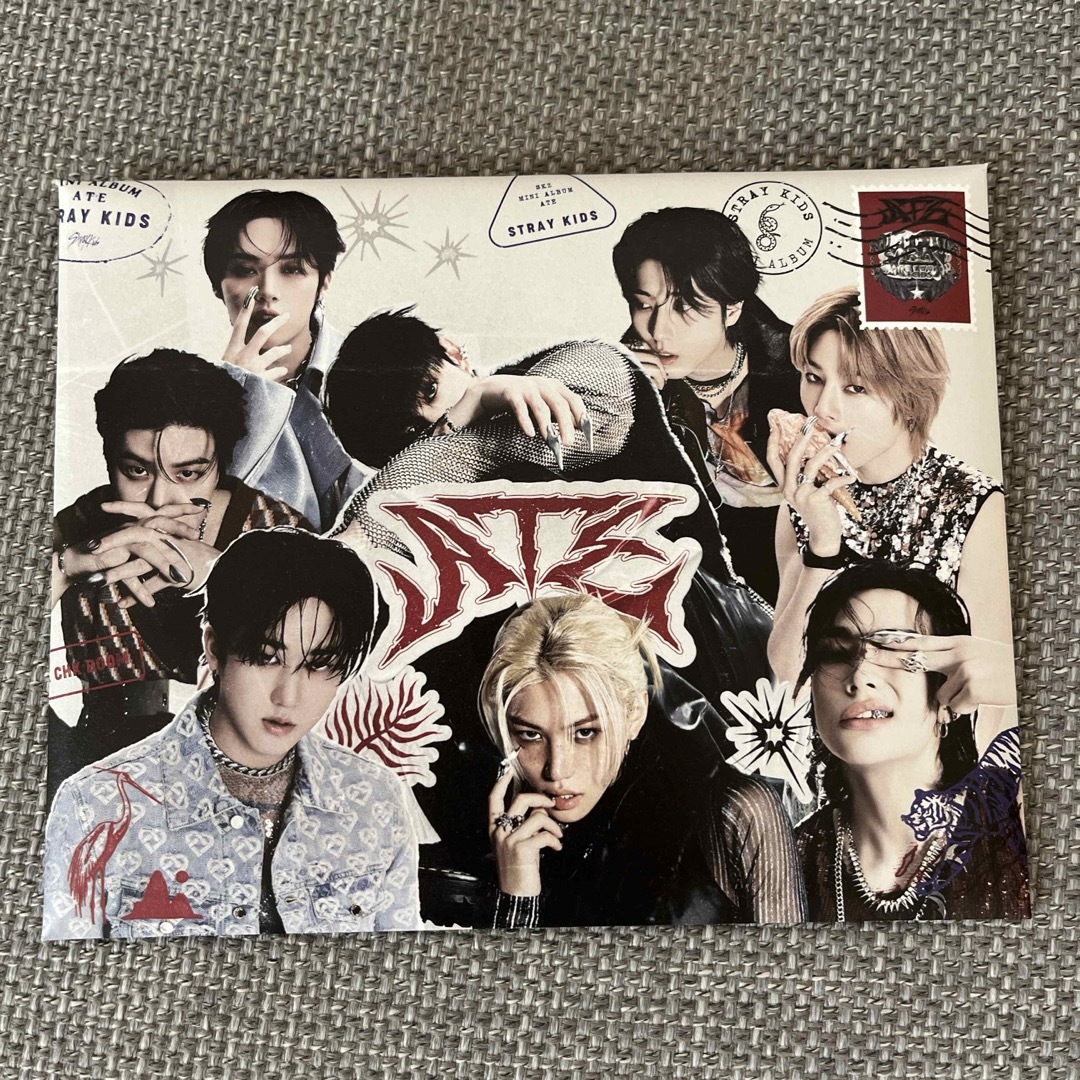 Stray Kids - straykids スキズ ATE letter ver 開封済み トレカ Stray Kids - straykids スキズ ATE letter ver 開封済み トレカ