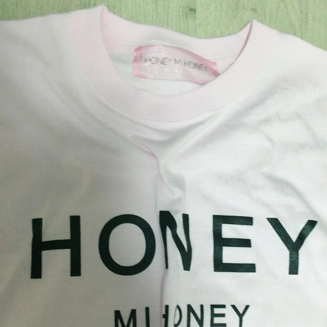 Honey mi Honey(ハニーミーハニー)のHonemiHoney新作Tシャツ レディースのトップス(Tシャツ(半袖/袖なし))の商品写真