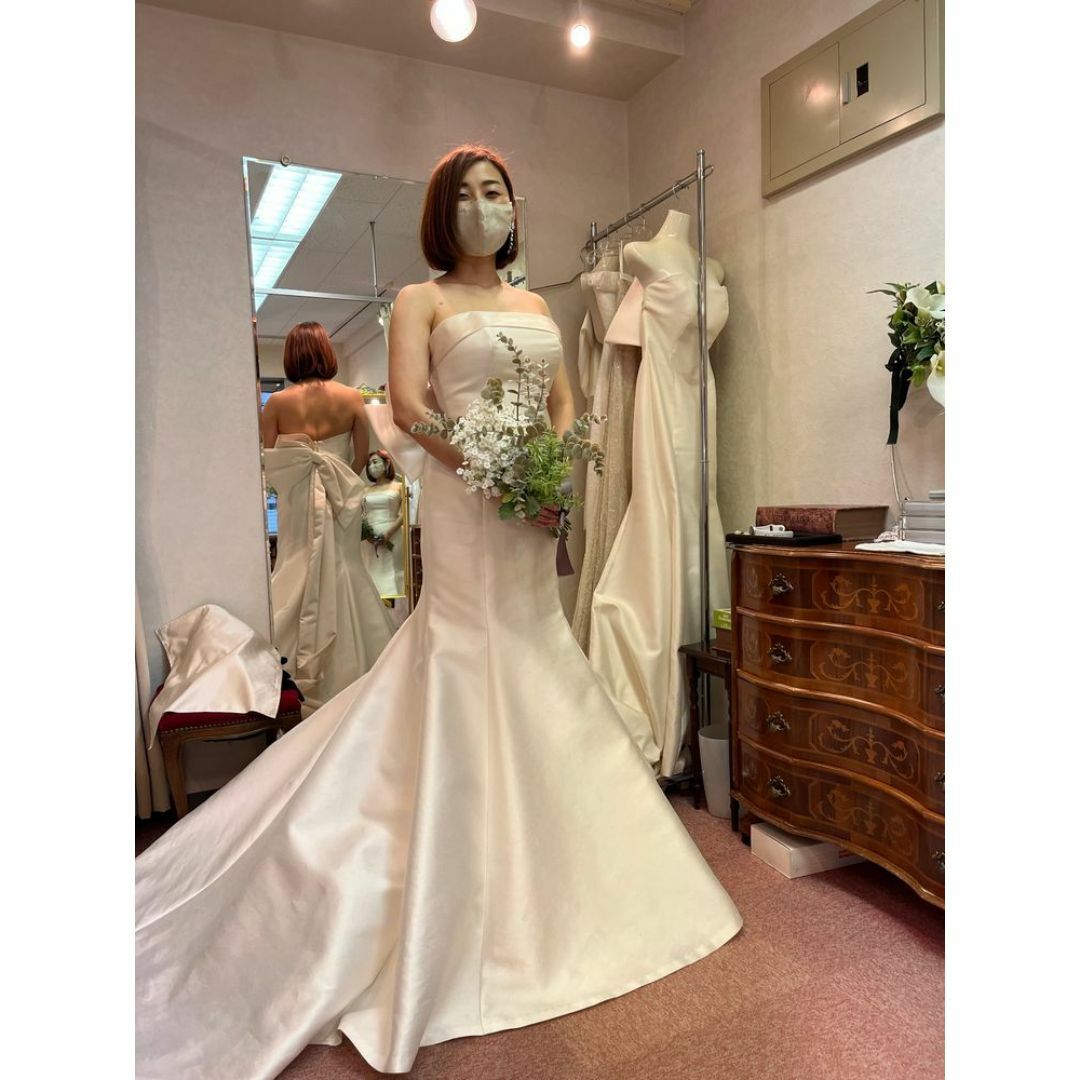 ウエディングドレス マーメイドライン ベアトップ 豪華なバックリボン 結婚式