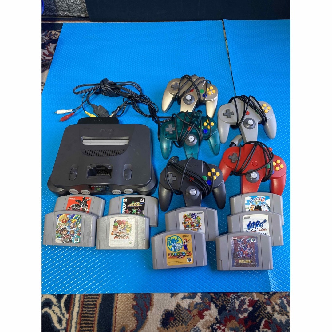 ニンテンドー64 セット NUS-001(JPN) コントローラー5 ソフト9 ニンテンドー64 セット NUS-001(JPN) コントローラー5 ソフト9