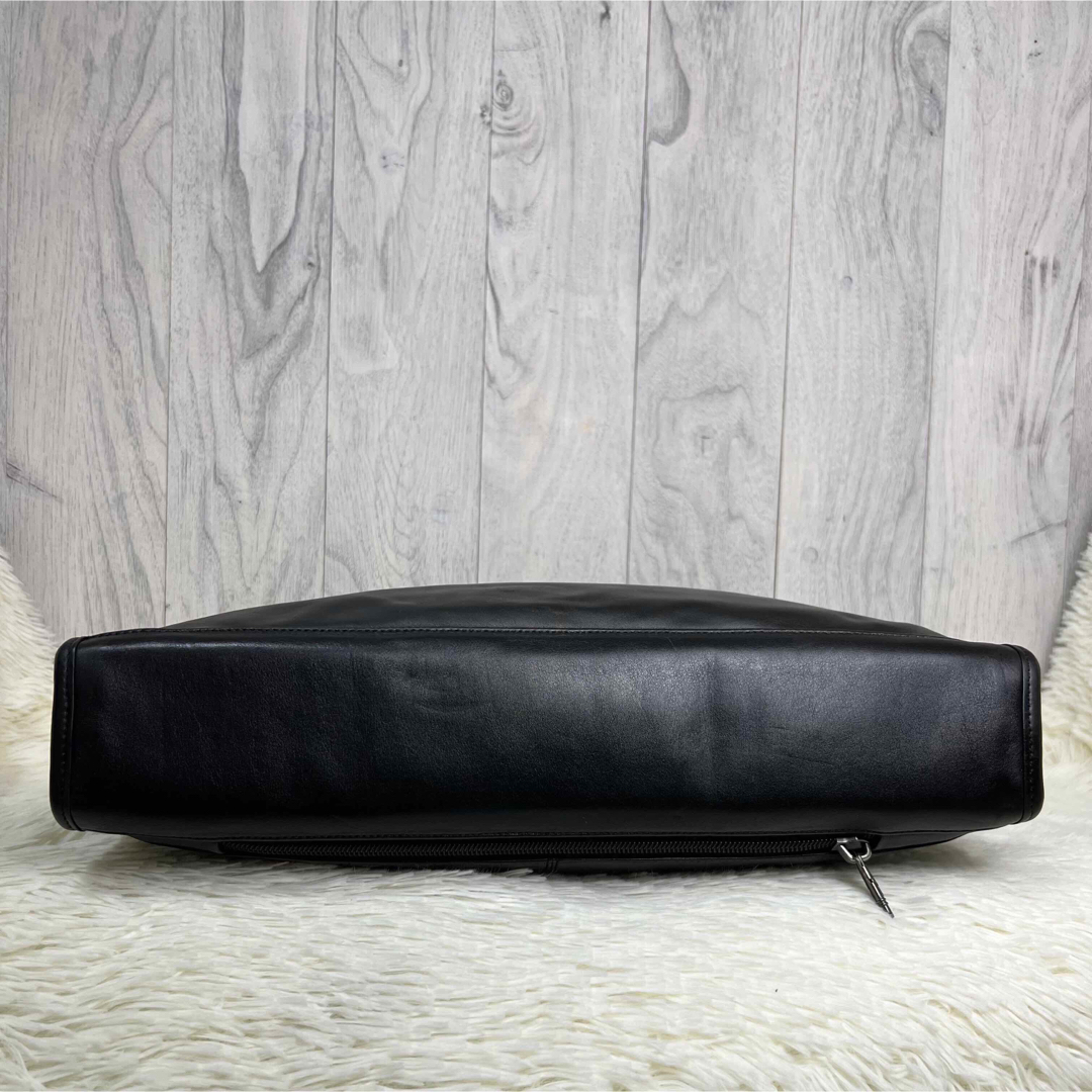 人気♡美品♡A4可♡TUMI トゥミ レザー 2way ビジネスバッグ 人気♡美品♡A4可♡TUMI トゥミ レザー 2way ビジネスバッグ