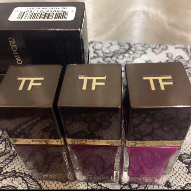 TOM FORD(トムフォード)のバナバナ様(*☻-☻*)❤ コスメ/美容のネイル(マニキュア)の商品写真