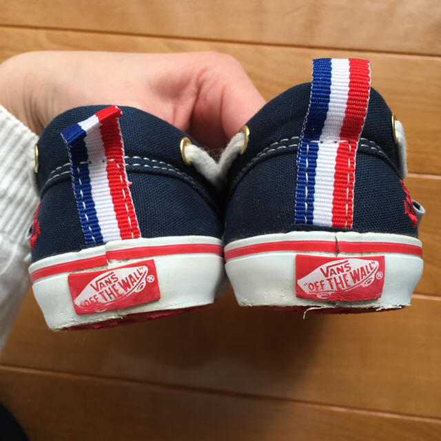 VANS(ヴァンズ)のVANS スニーカー 19cm スリッポン マリンカラー ヴァンズ キッズ/ベビー/マタニティのキッズ靴/シューズ(15cm~)(スニーカー)の商品写真