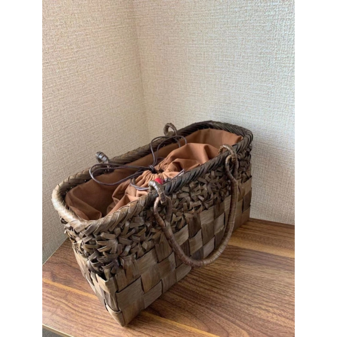 胡桃 胡桃籠バッグ 手作り くるみかごバッグ 市松編み、立体花 胡桃 胡桃籠バッグ 手作り くるみかごバッグ 市松編み、立体花