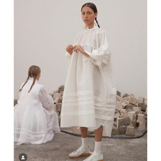 CECILIE BAHNSEN(ロングワンピース/マキシワンピース)のフリマ CECILIE BAHNSEN(ロングワンピース/マキシワンピース)のフリマ