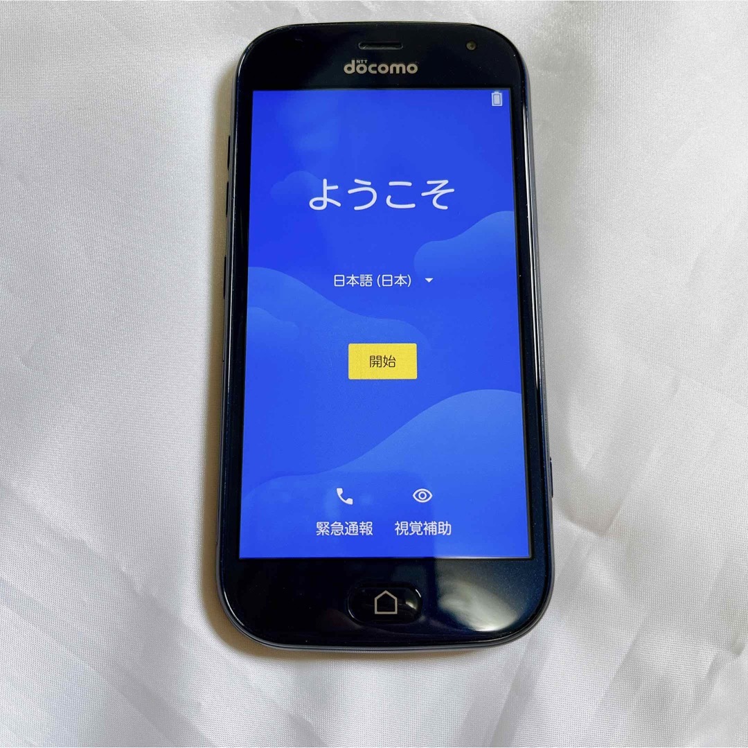 docomo らくらくスマートフォン F-42A ネイビー docomo らくらくスマートフォン F-42A ネイビー